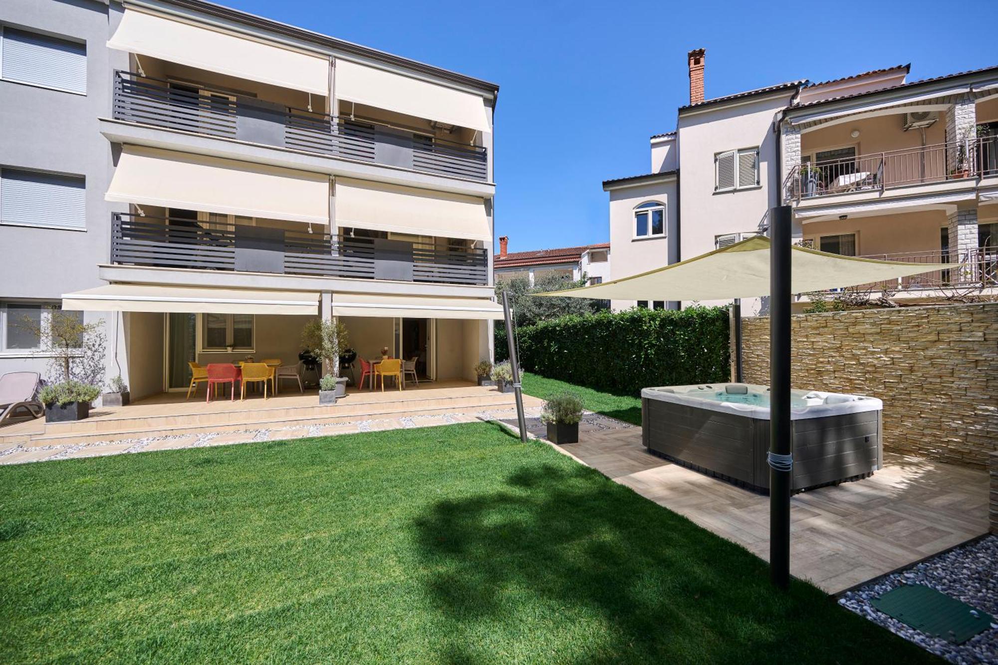 Apartment Martello Forest View Porec Exterior photo